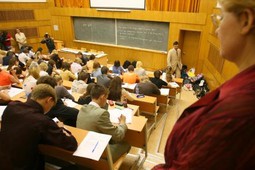 Российские студенты просят увеличить стипендии на 25%