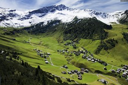 Школьники и студенты проще оформят визу в Лихтенштейн