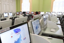 Министров и их заместителей обяжут учить информатику