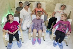 Кремлевский санаторий принял 20 больных детей из Крыма
