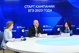 Руководитель Рособрнадзора рассказал об организации ЕГЭ в 2023 году