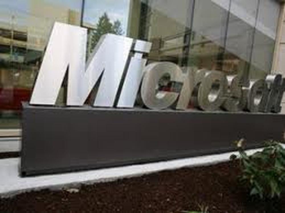 Microsoft вкладывается в образование